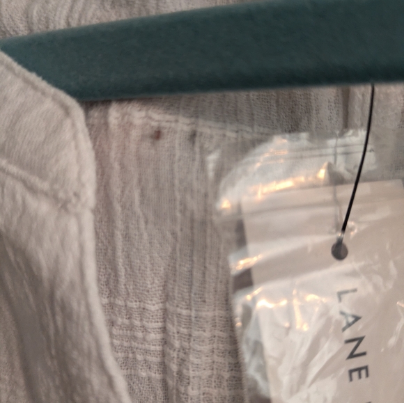 Lagenlook NWT Lane Bryant Sleeveless White Summer Top (20) - Picture 7 of 7